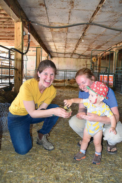 Curious consumers attend farm crawl, By Lisa Boonstoppel-Pot